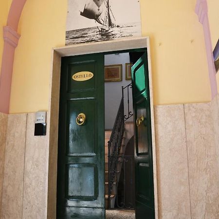 Ostello La Stazione Alba Adriatica Exterior foto